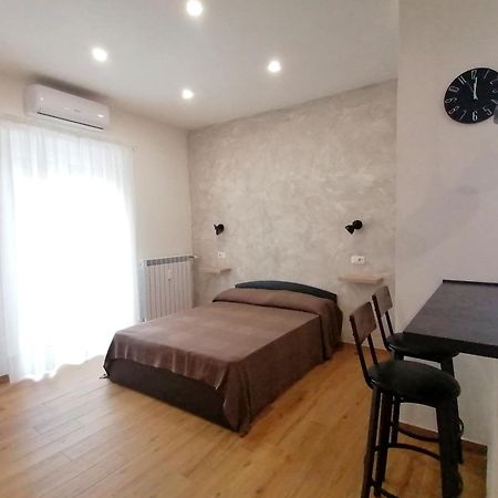 Urban Loft Lägenhet Lido di Ostia Exteriör bild